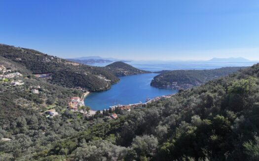 072 – Panoramic view plot in Sivota bay